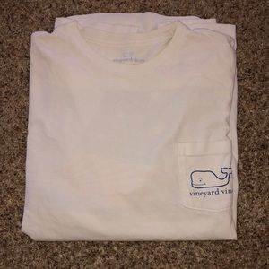 M - White Vineyard Vines America T-shirt